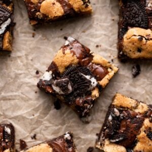 oreo brookies cut into squares and topped with oreo cookies.