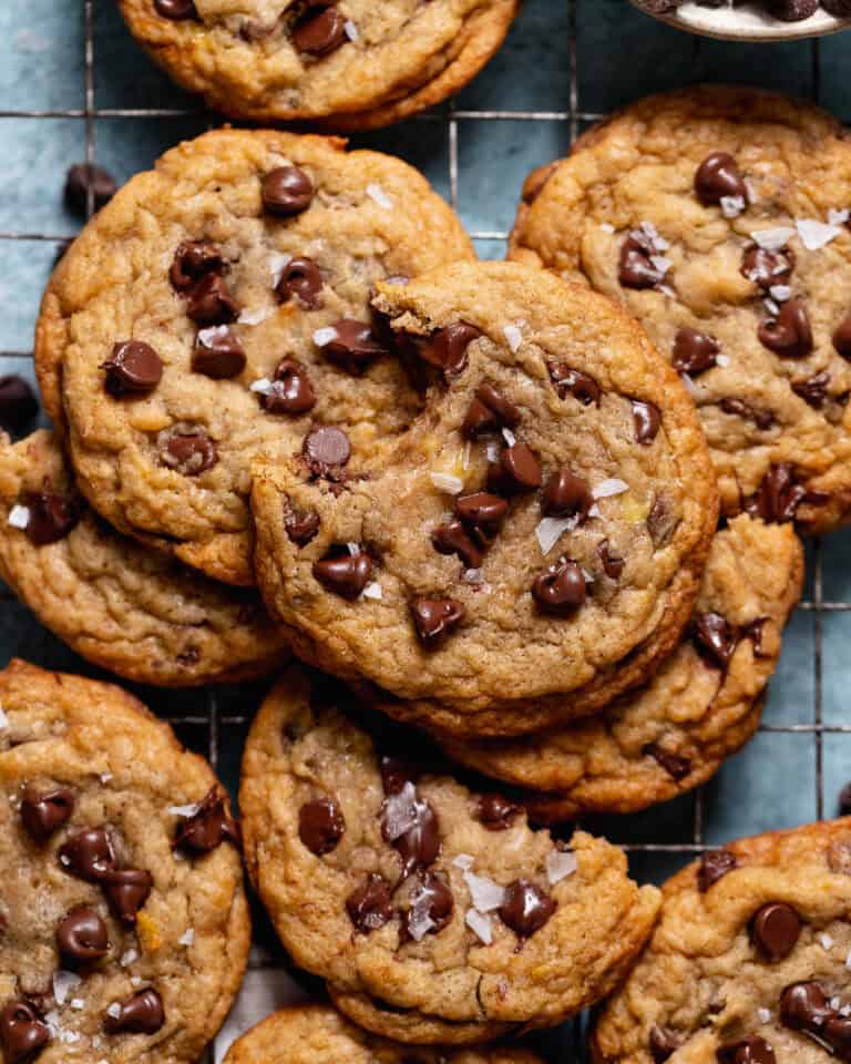 Soft & Chewy Banana Bread Chocolate Chip Cookies